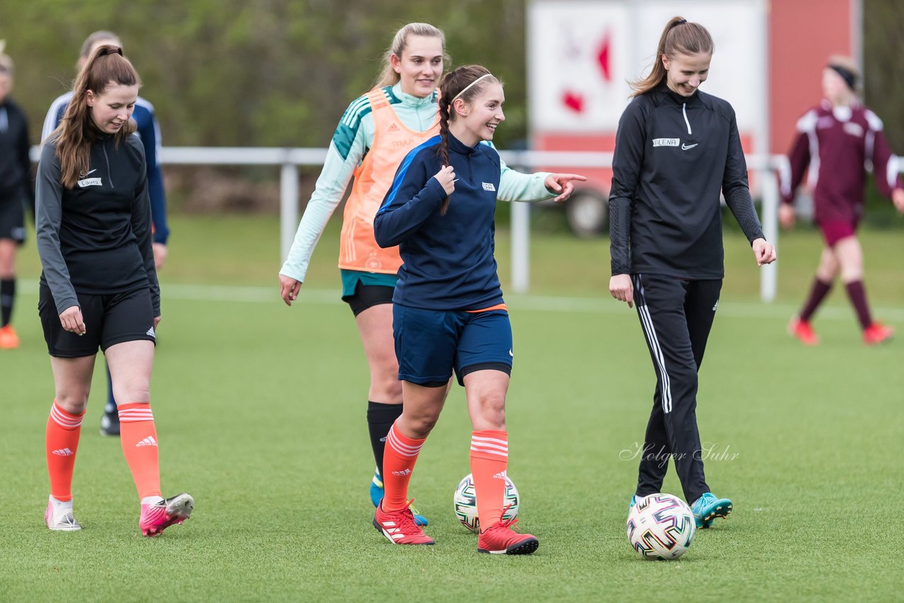 Bild 258 - Co-Trainerin der Frauen Nationalmannschaft Britta Carlson in Wahlstedt